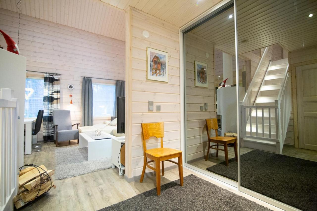 Penzion Ettomies II Äkäslompolo Exteriér fotografie